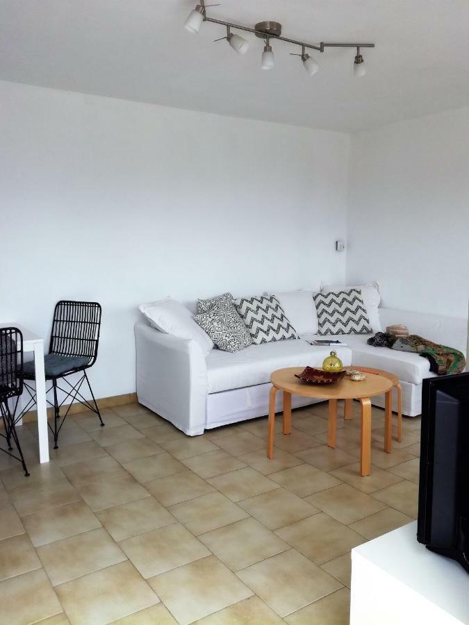 Nesaea Seafront House Villa Parasporos Buitenkant foto